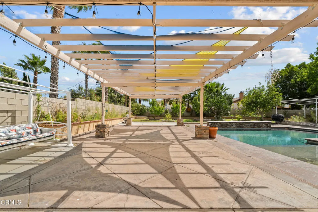 main property photo 51