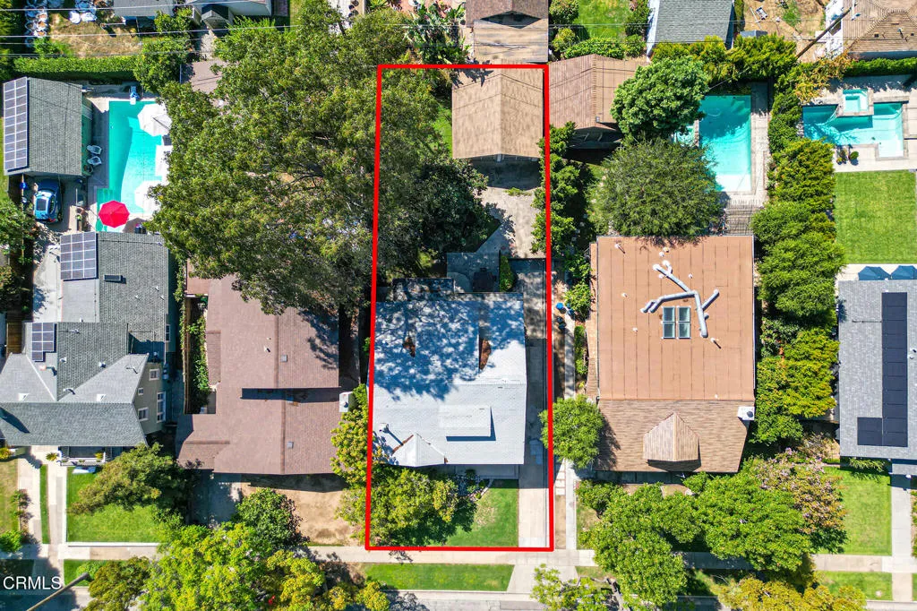 main property photo 42