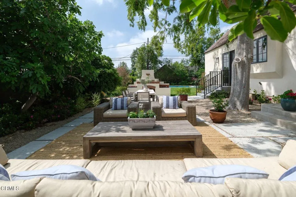 main property photo 49