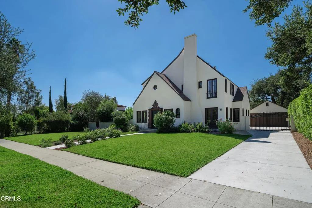main property photo 50