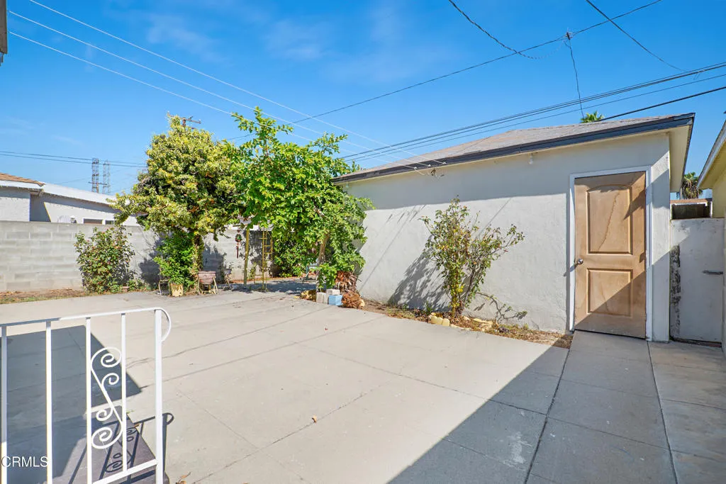 main property photo 19