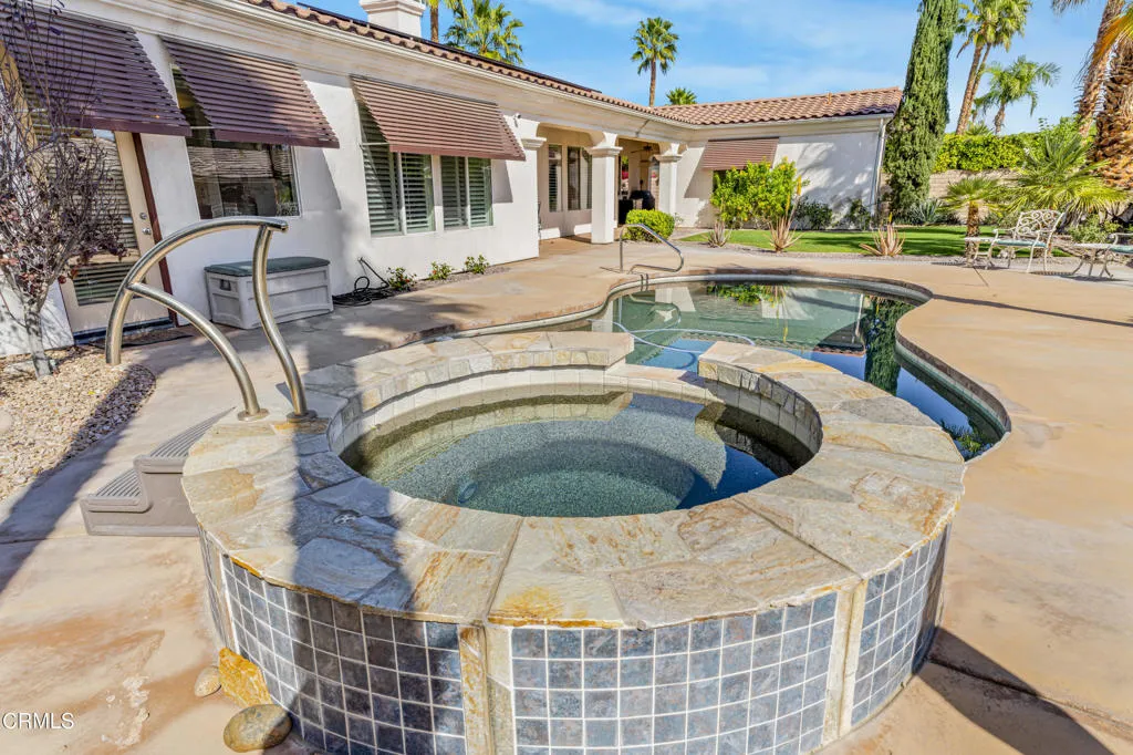 main property photo 39