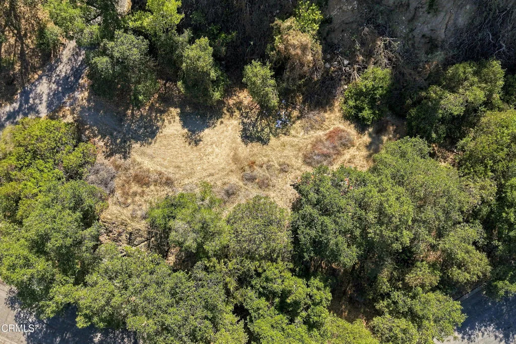 main property photo 11