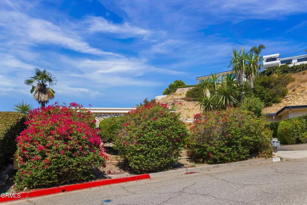 main property photo 52