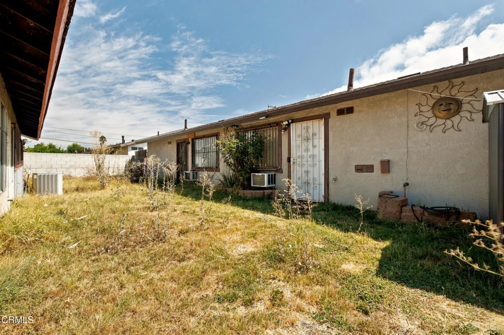 main property photo 17