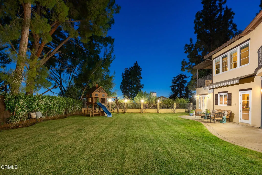 main property photo 30