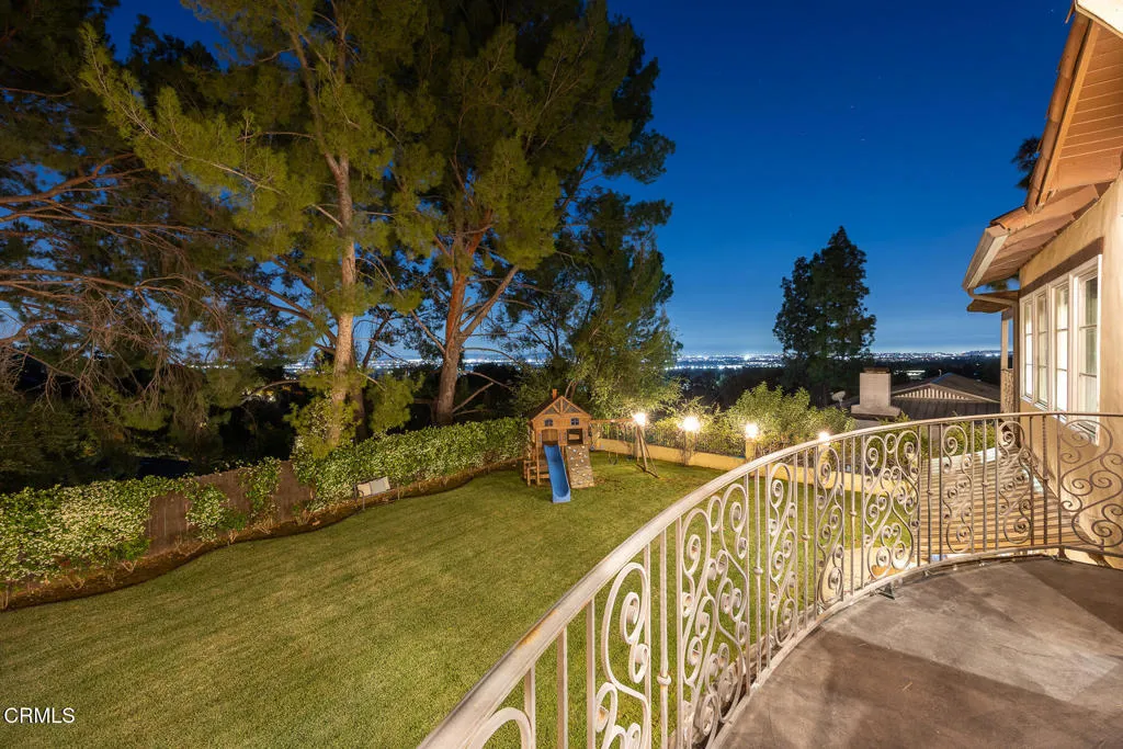 main property photo 37