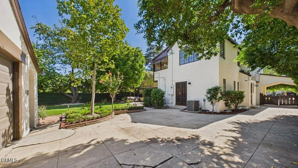 main property photo 49