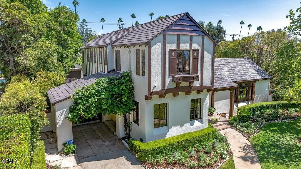 main property photo 63