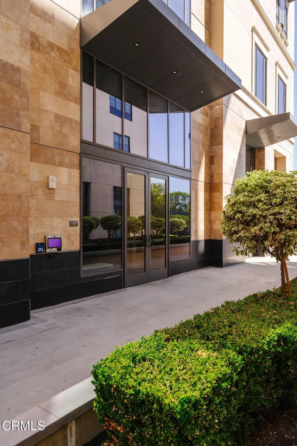 main property photo 50