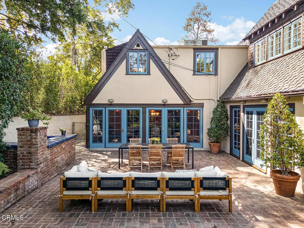main property photo 34