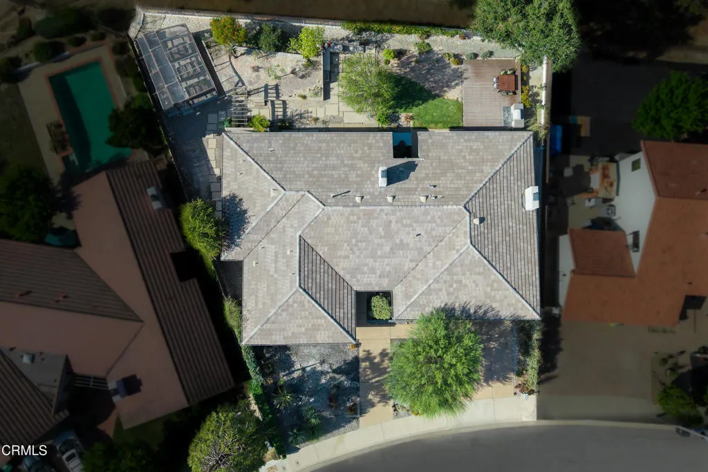 main property photo 45