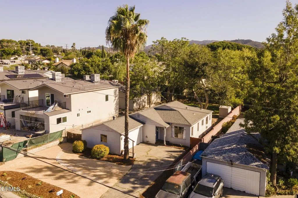 main property photo 0