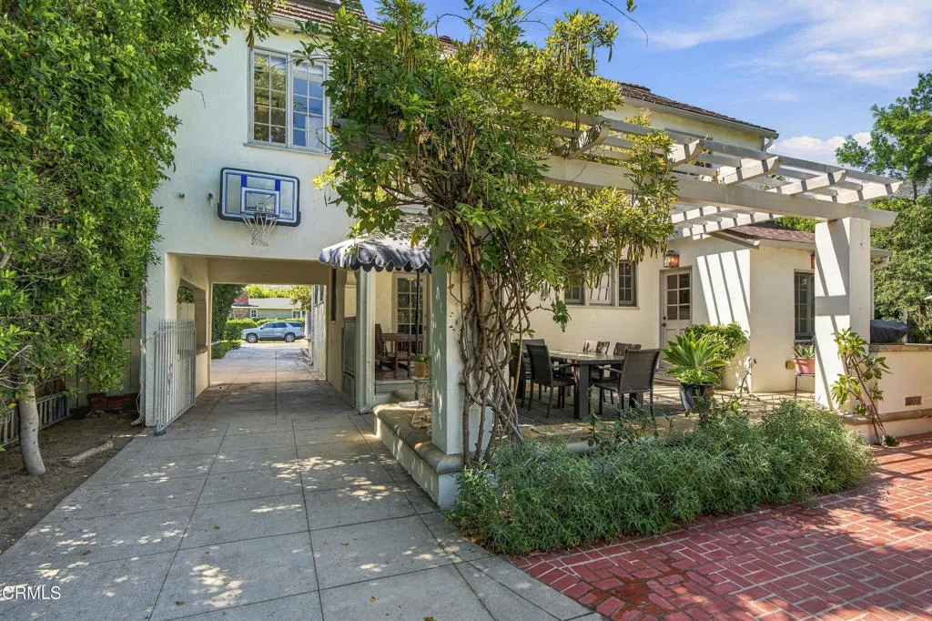 main property photo 42