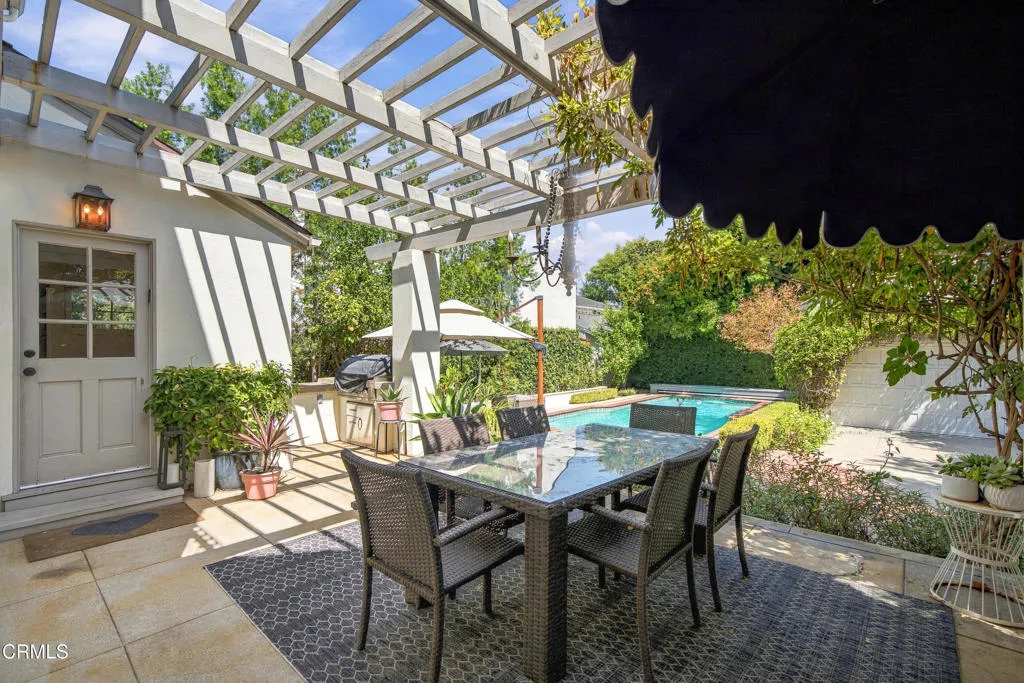 main property photo 47