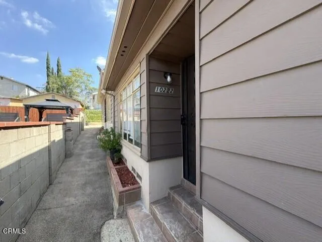 main property photo 17