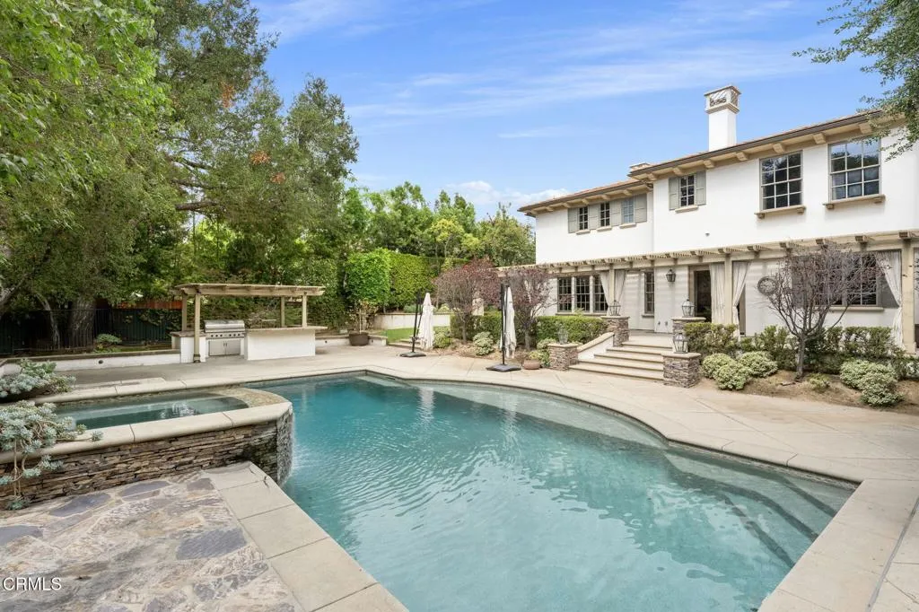 main property photo 48