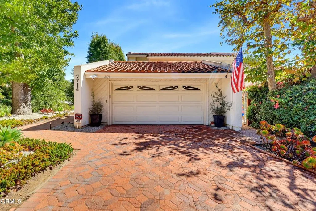 main property photo 0