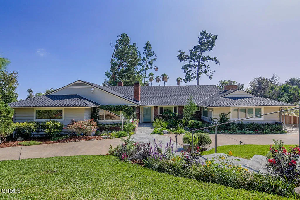 main property photo 0