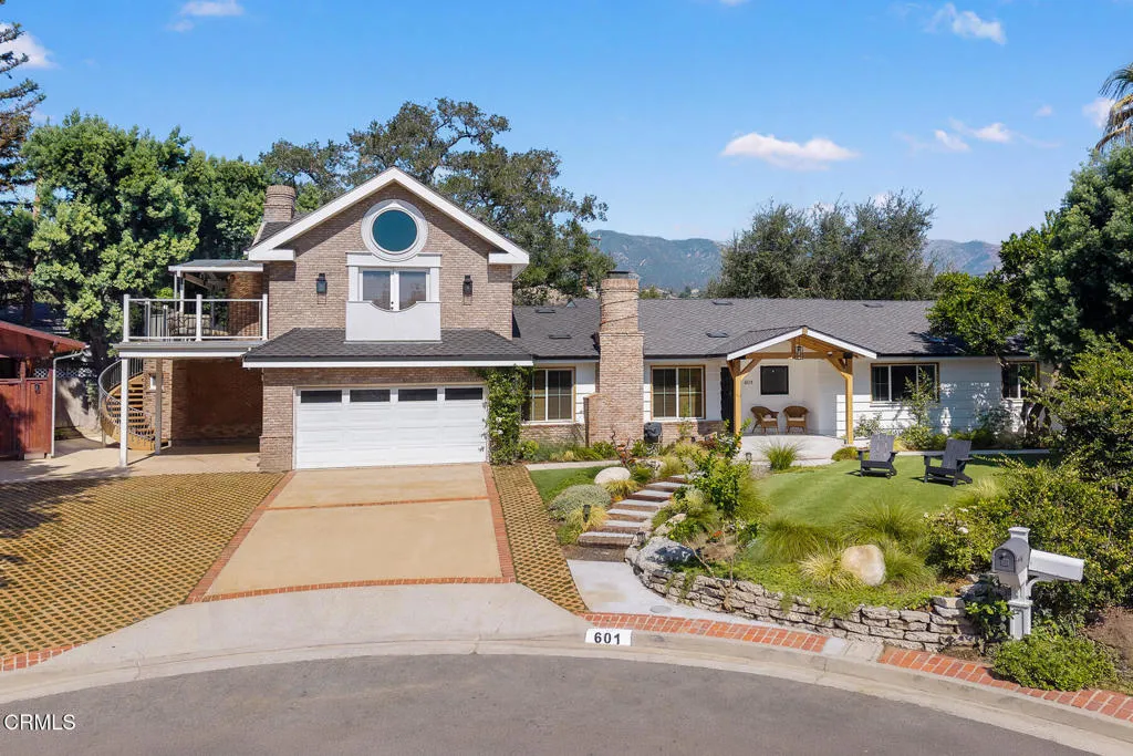 main property photo 0
