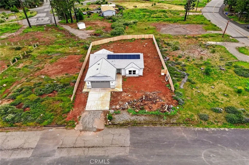 main property photo 47