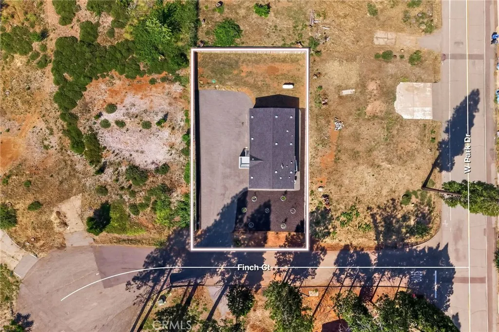 main property photo 47