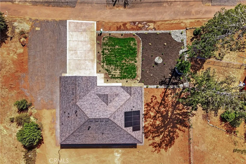 main property photo 47