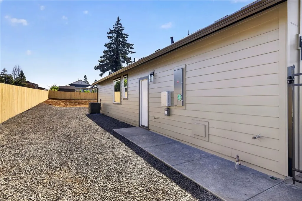 main property photo 62