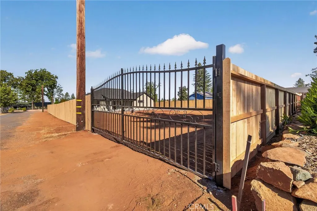 main property photo 67