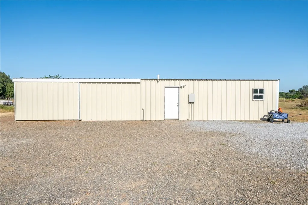main property photo 50
