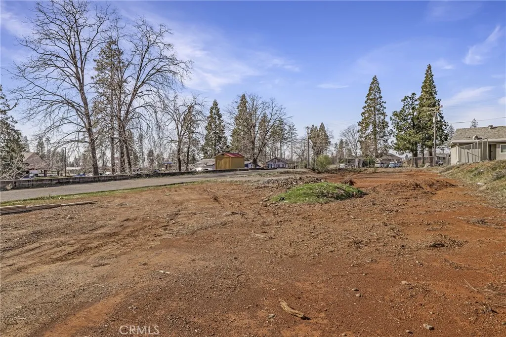 main property photo 10