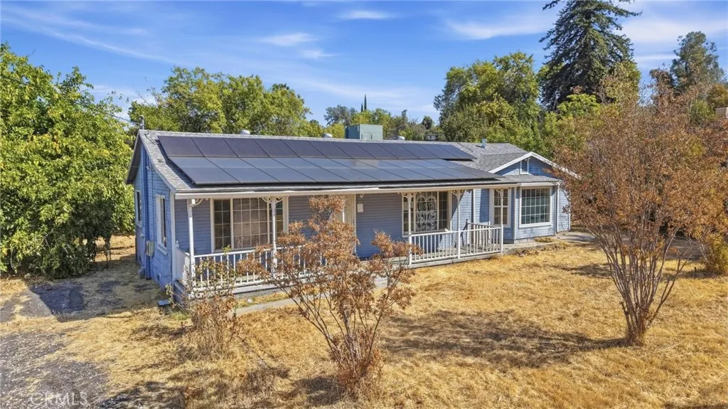 main property photo 30