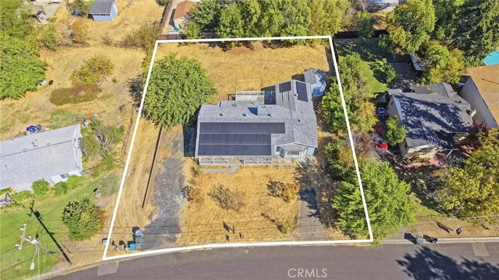 main property photo 34