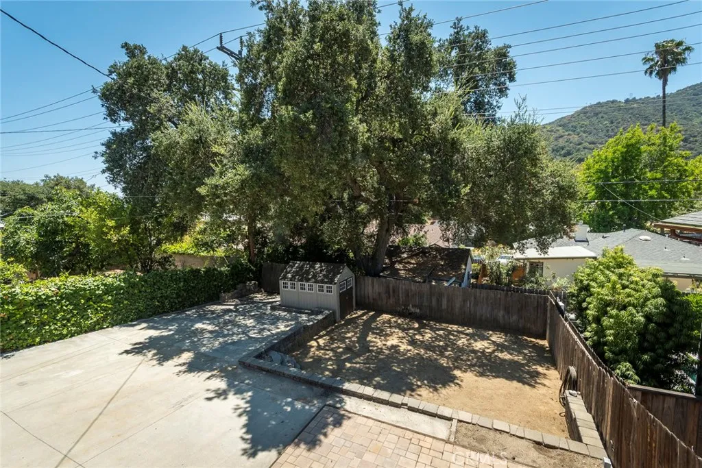 main property photo 47