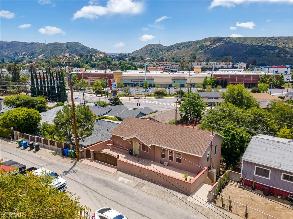 main property photo 43