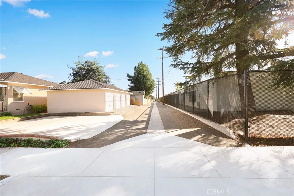 main property photo 65