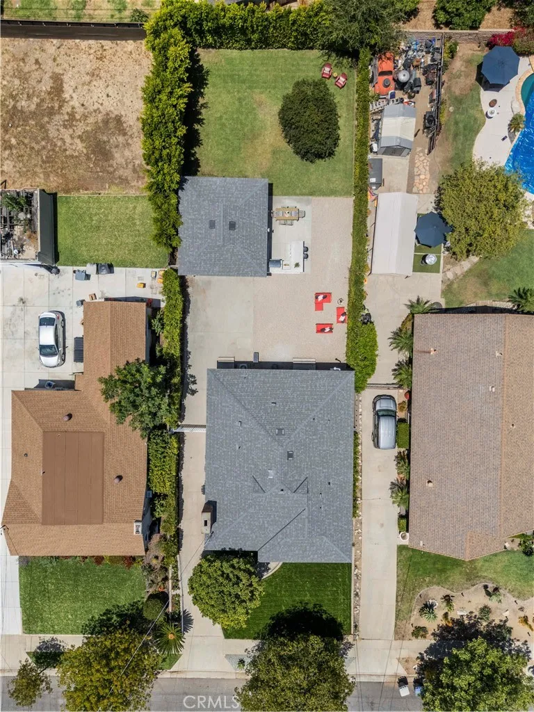 main property photo 54