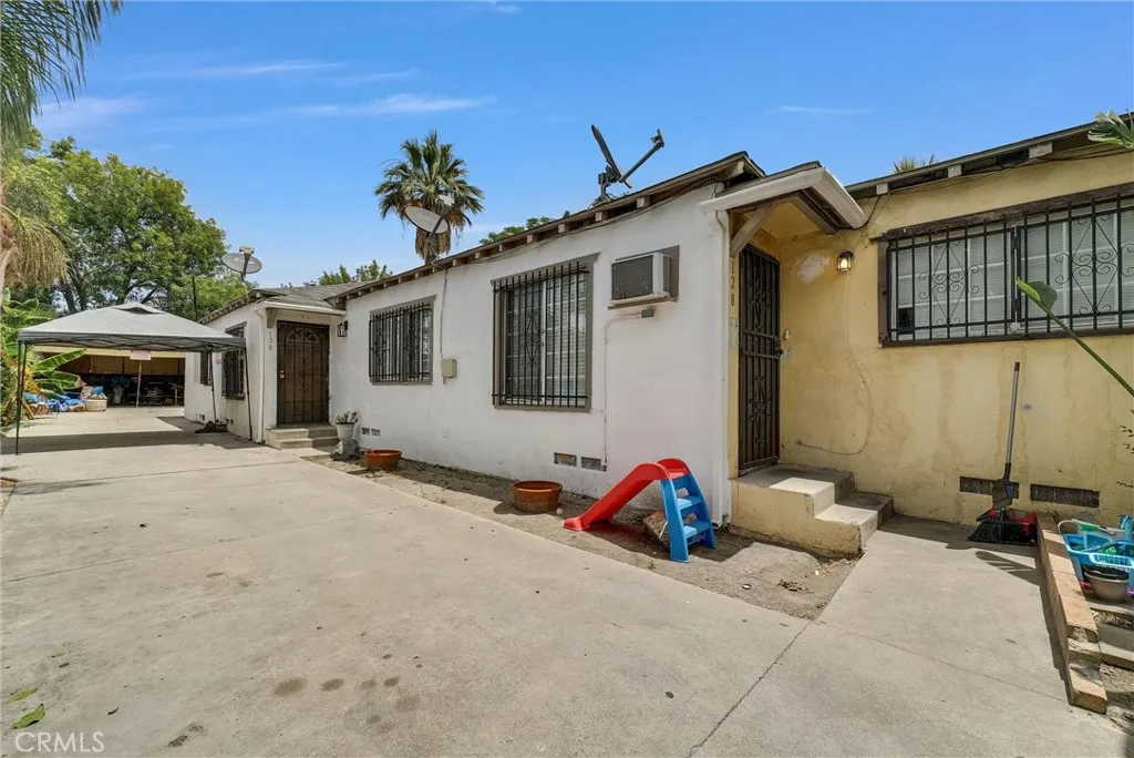 main property photo 7