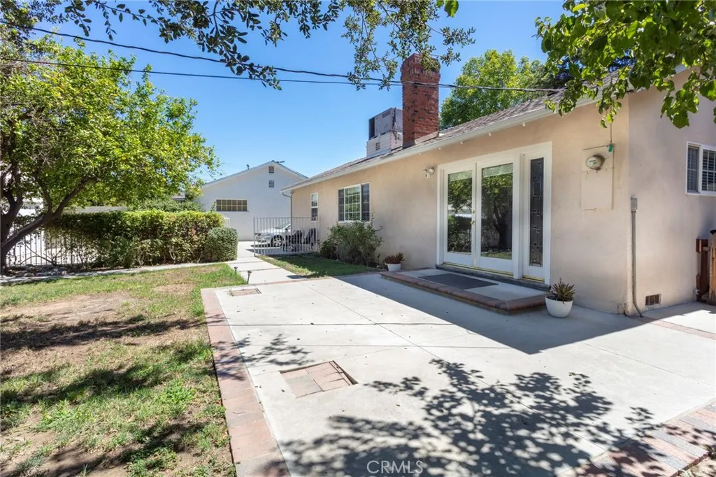 main property photo 25