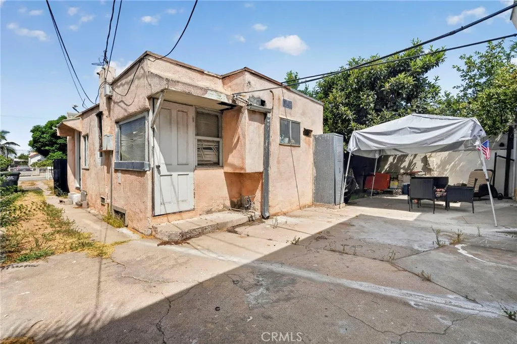 main property photo 15