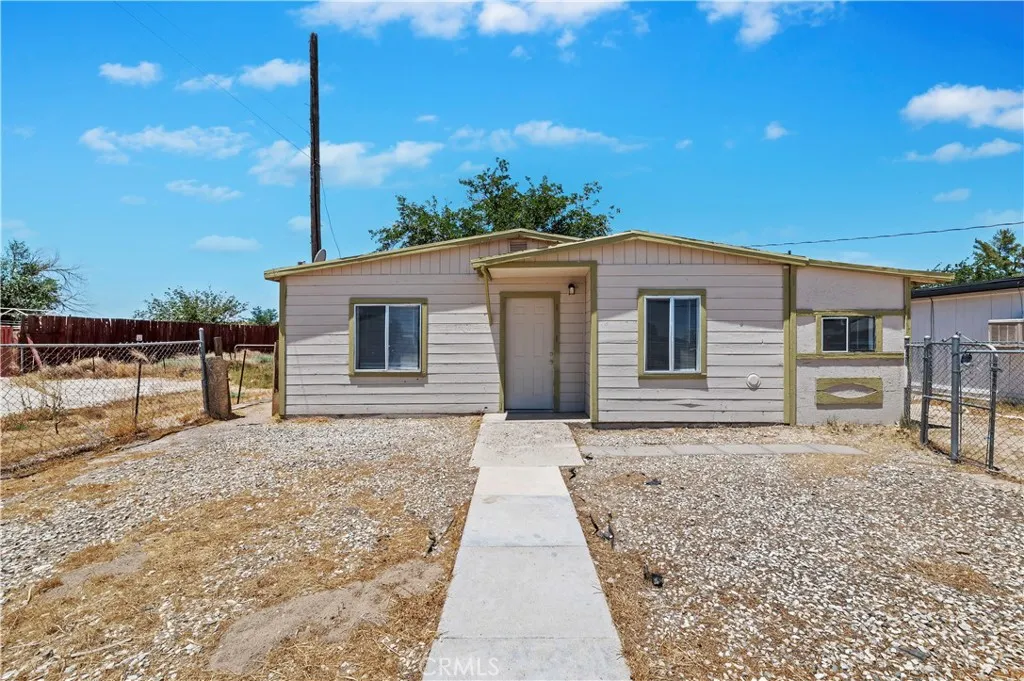 main property photo 0
