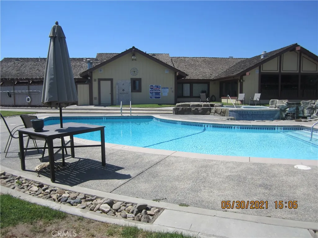 main property photo 22