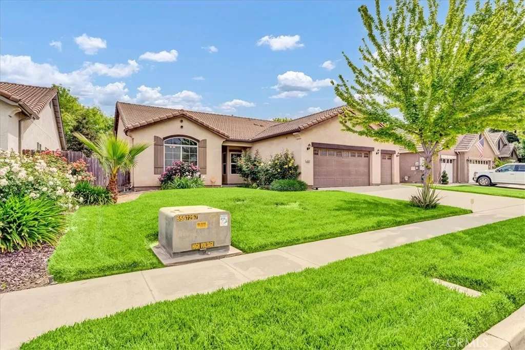 main property photo 3