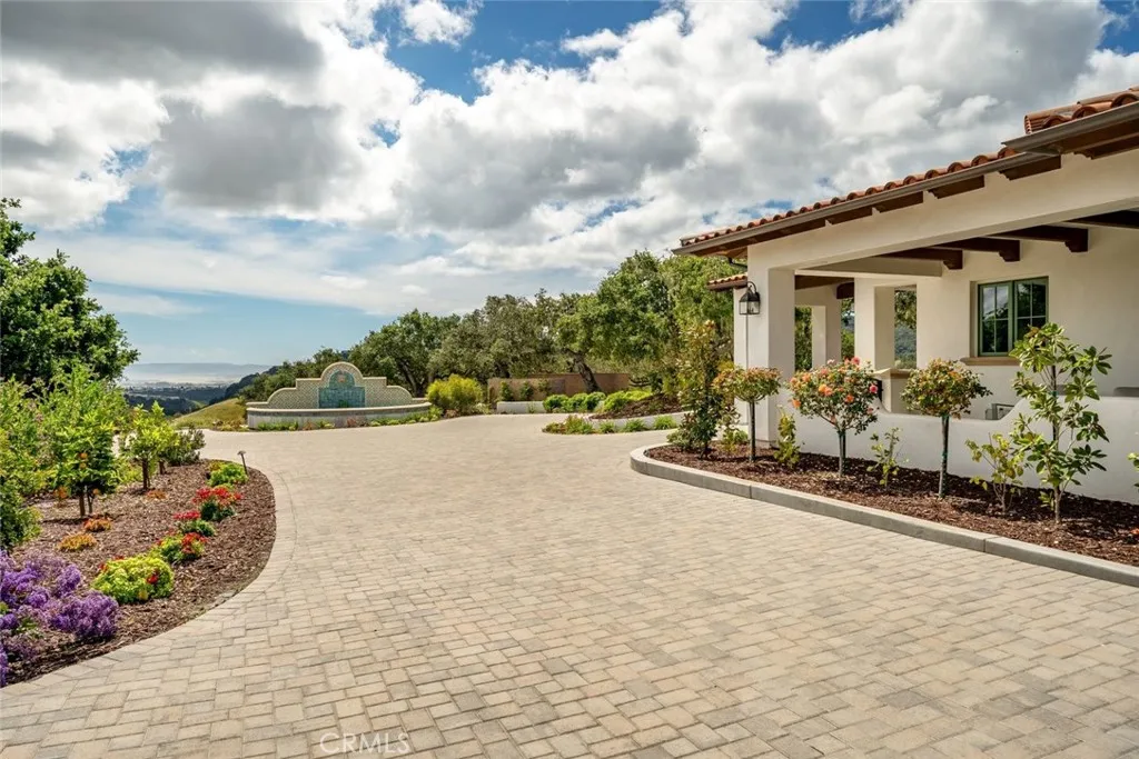 main property photo 58