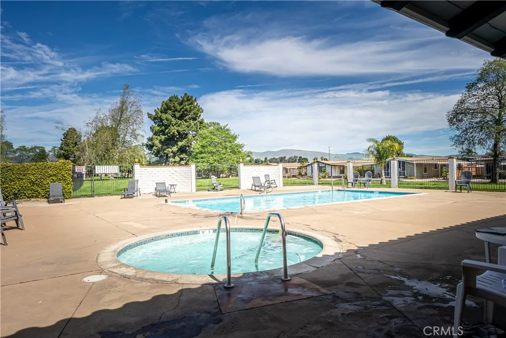 main property photo 50