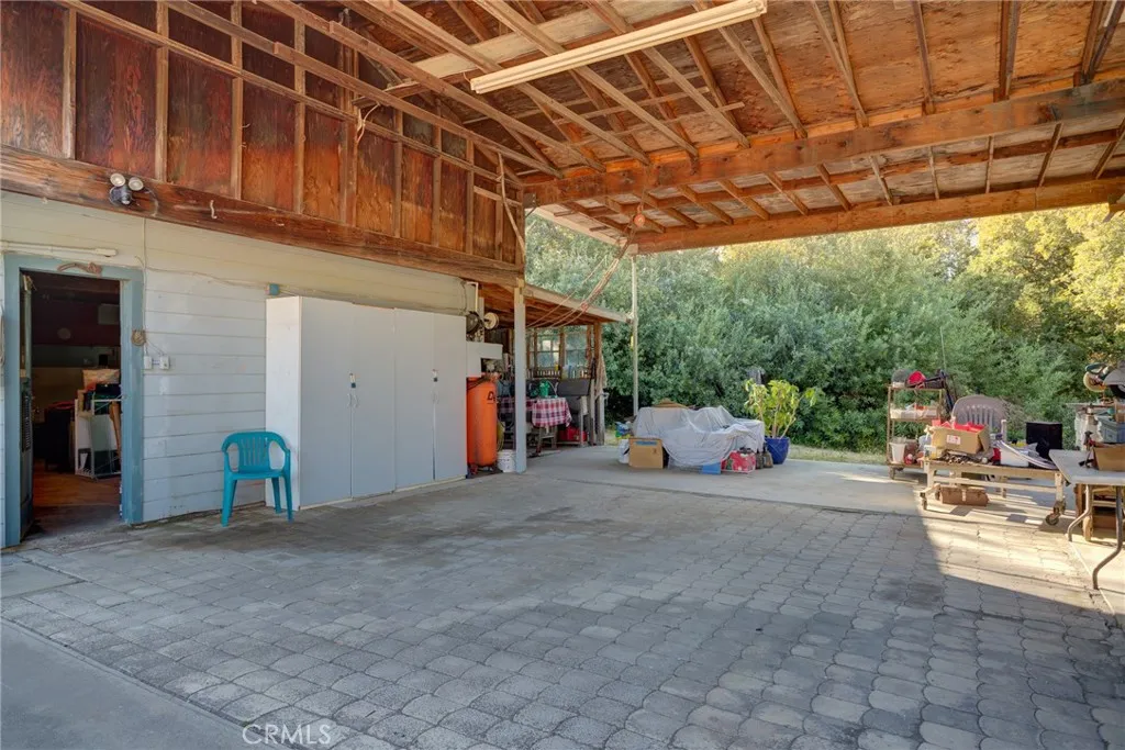 main property photo 70