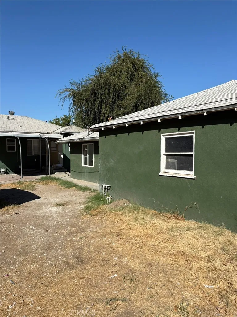main property photo 18