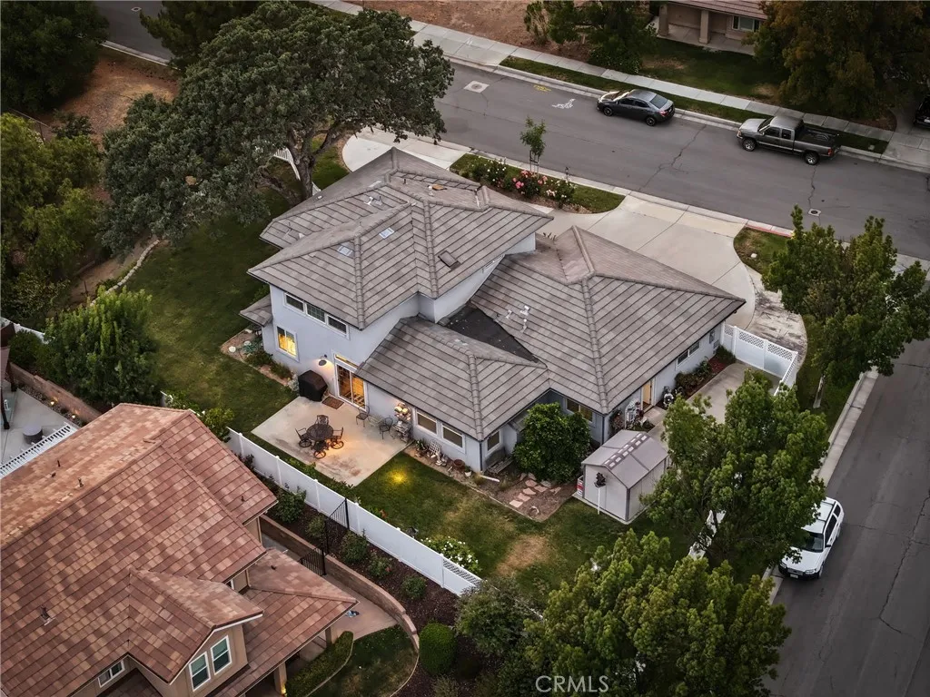 main property photo 25