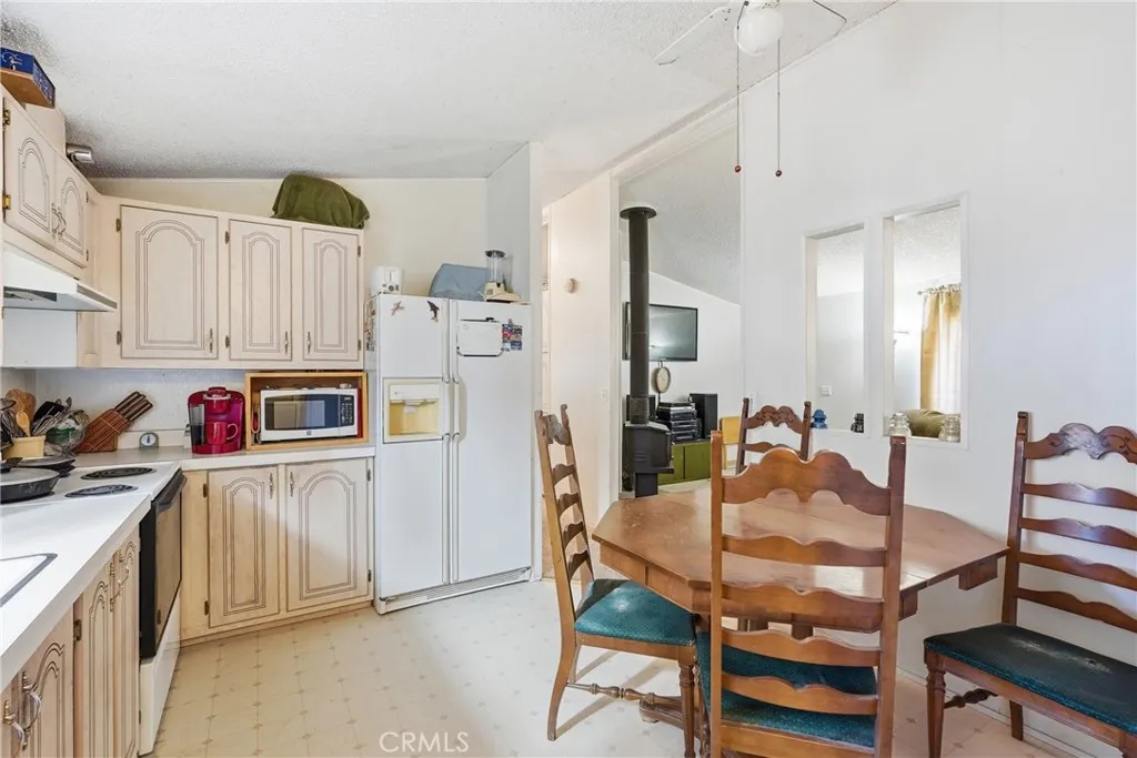 main property photo 58