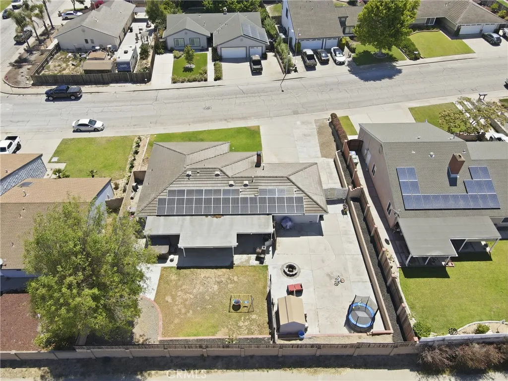 main property photo 35